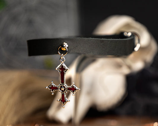 Genuine leather choker with gothic cross pendant